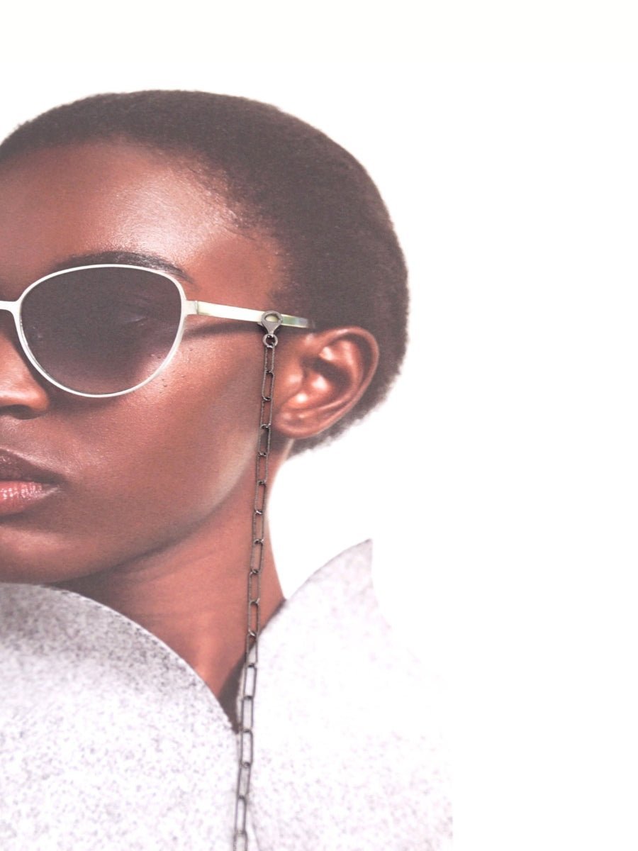 GLOWY - Luxury GUNMETAL Eyewear Chain | SPECSET