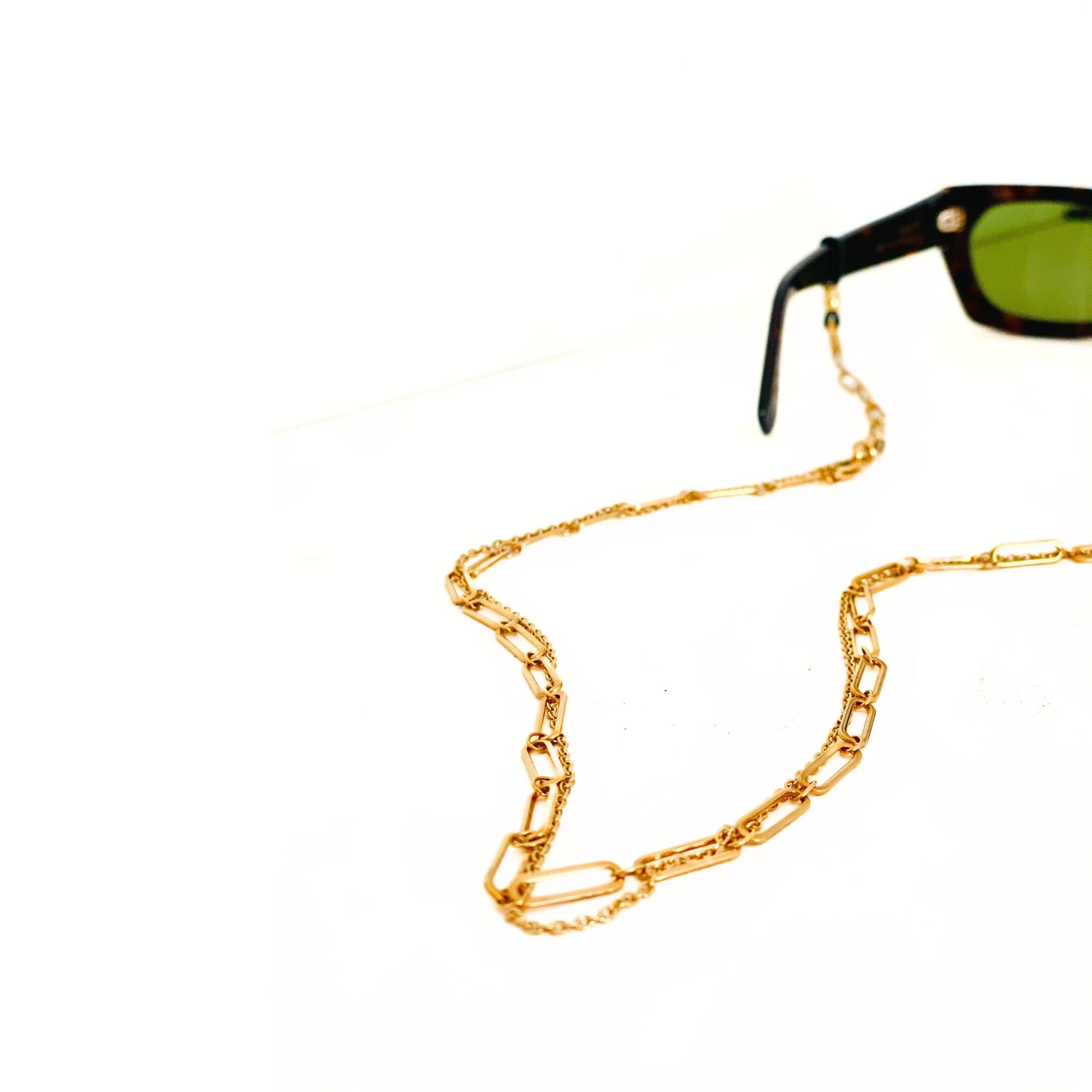 BLOW GUN - Convertible GOLD Eyewear Chain & Necklace | SPECSET
