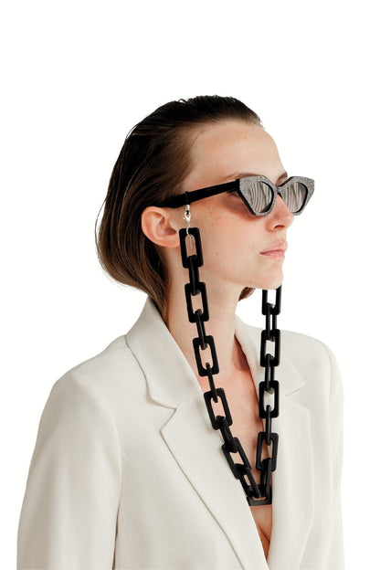 FAME FRAME - MATTE BLACK Chunky Eyewear Chain | SPECSET