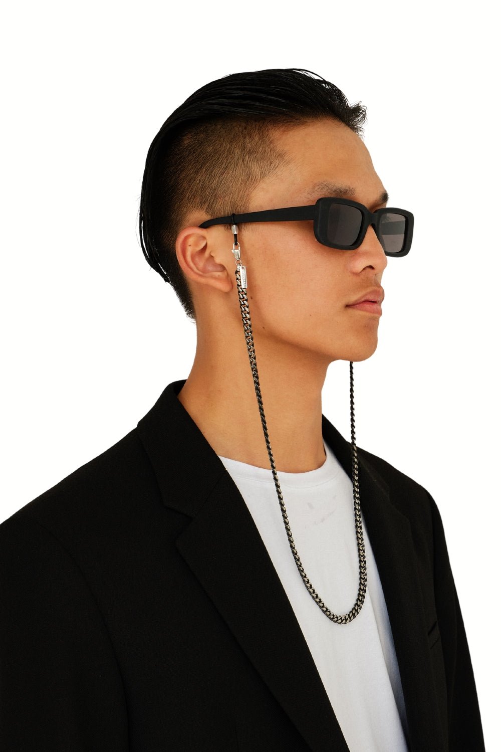 FLATTEN Unisex Flat Curb Eyewear Chain - Gunmetal | SPECSET